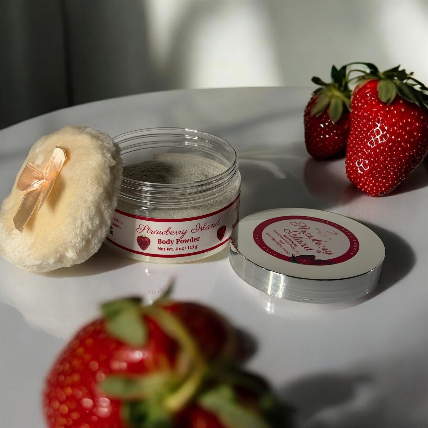 Regal Allure Glam Silk Body Powder with Colloidal Oatmeal and Zinc Oxide for chafe relief